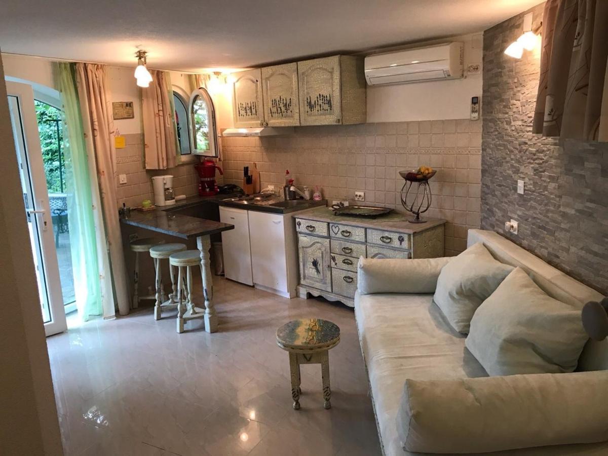 Studio Apartman Lavanda マトゥリ エクステリア 写真